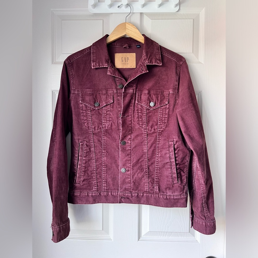 Men’s Gap Small Burgundy Corduroy Button-Up Jacket